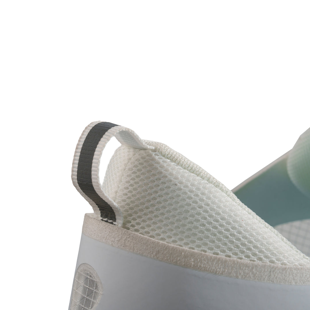 ATG Trainer White